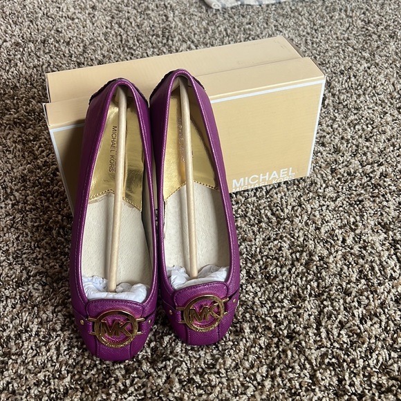 Michael Kors Fulton Mocs. Brand new never been worn - Picture 3 of 5